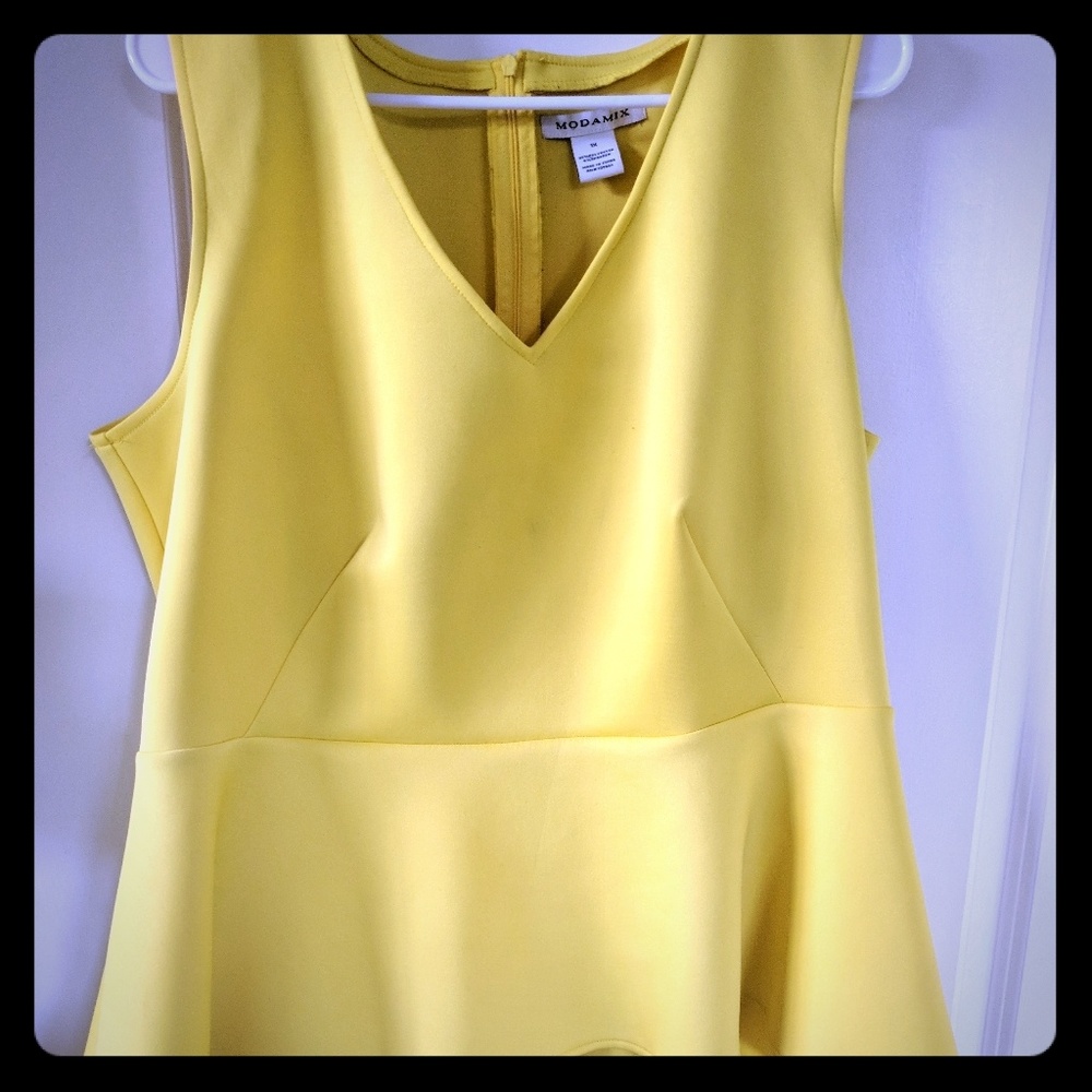Peplum high-low top